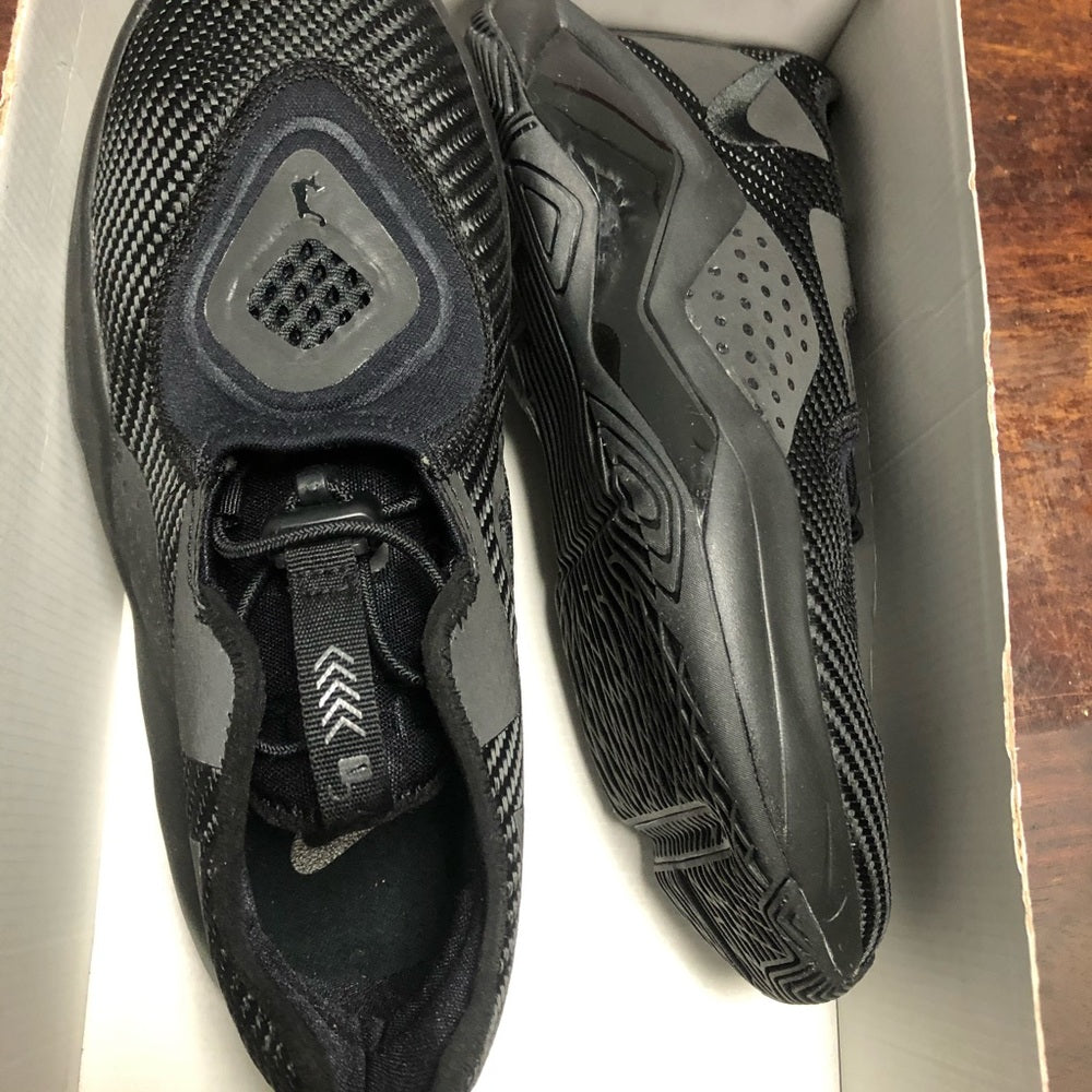 Sz Various LeBron soldiers all black