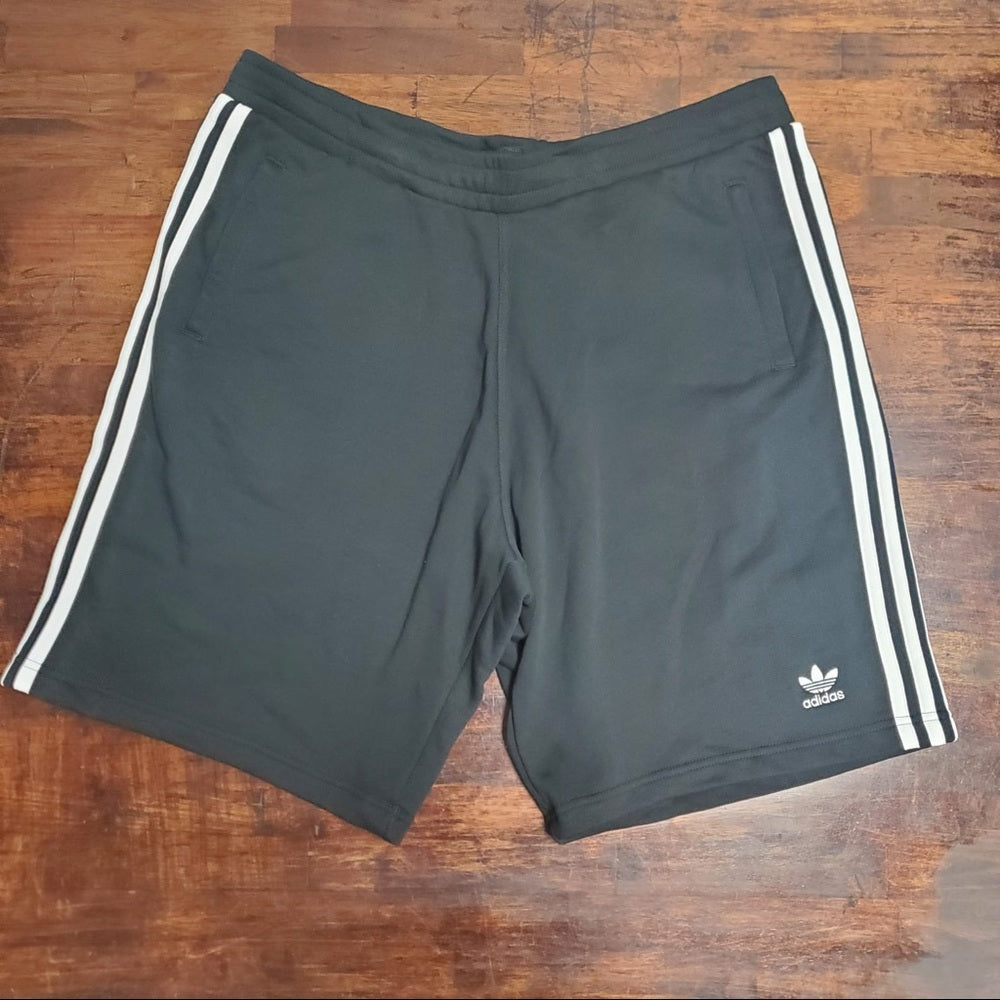 Adidas shorts sz 2xl cotton