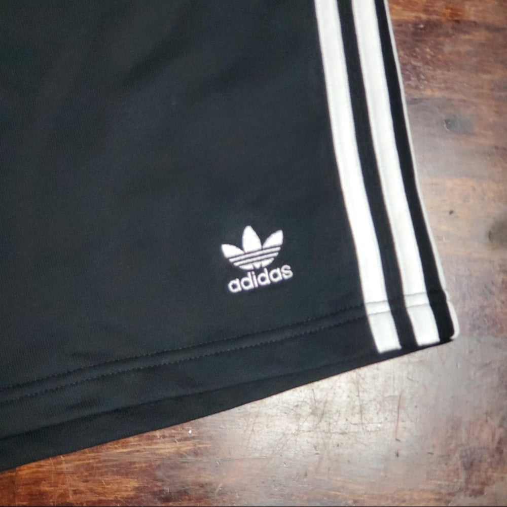Adidas shorts sz 2xl cotton