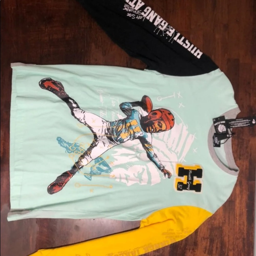 Akoo longsleeve sz large muti colors