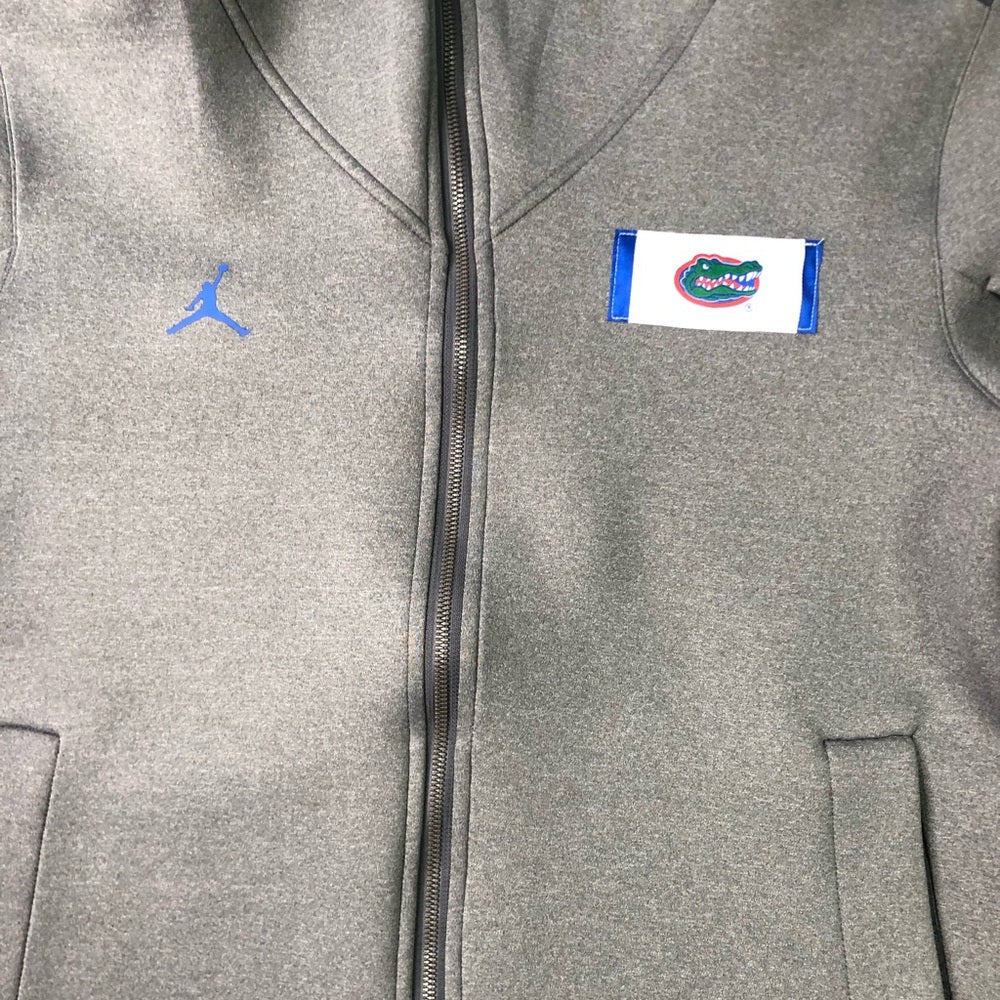 Jordan gator pullover sz large