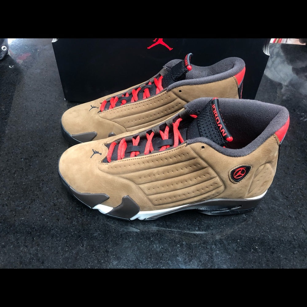 Sz VARIOUS AIR JORDAN RETRO 14s NWB