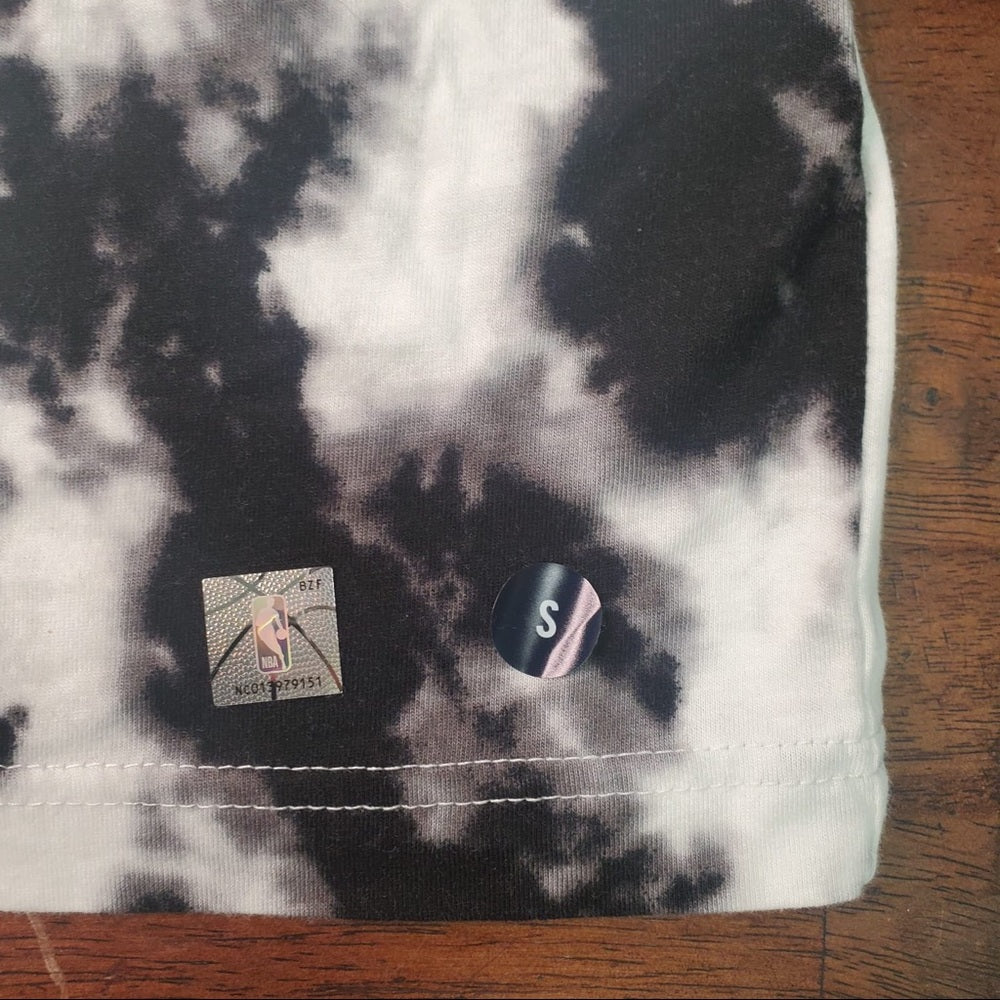 Brooklyn long sleeve sz Various