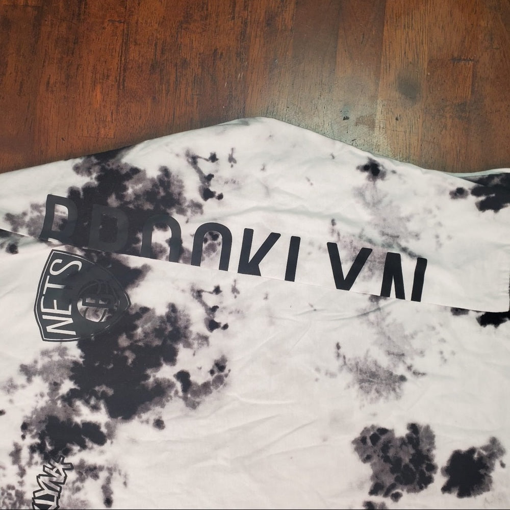 Brooklyn long sleeve sz Various