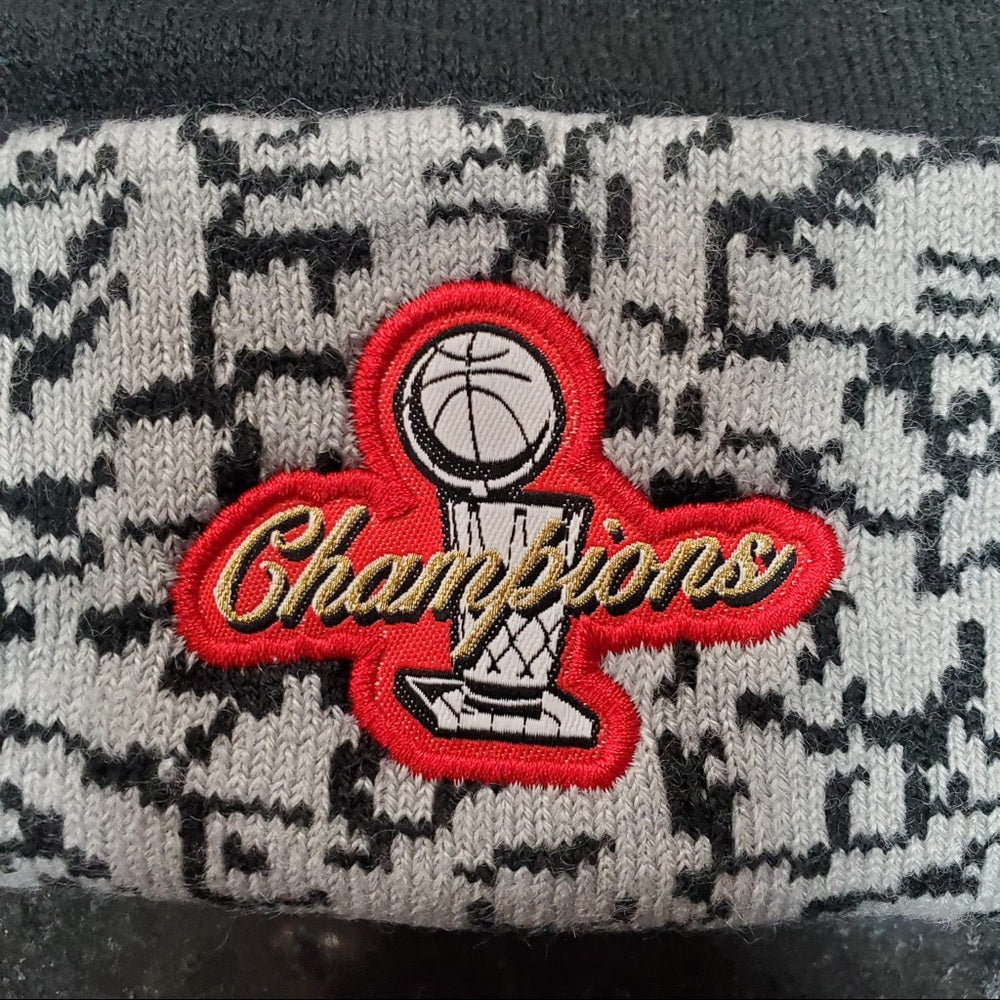 Chicago Bulls beanie one size fits all