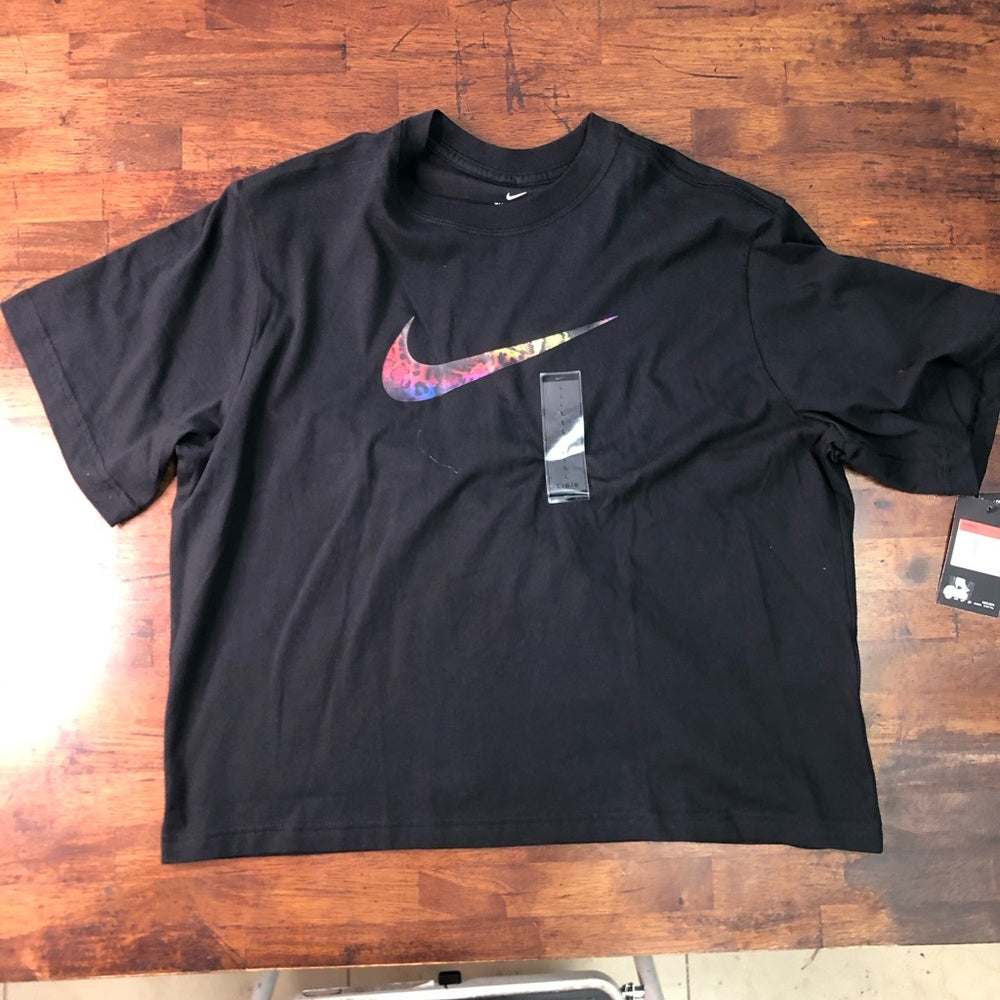 Nike women’s tee sz Various