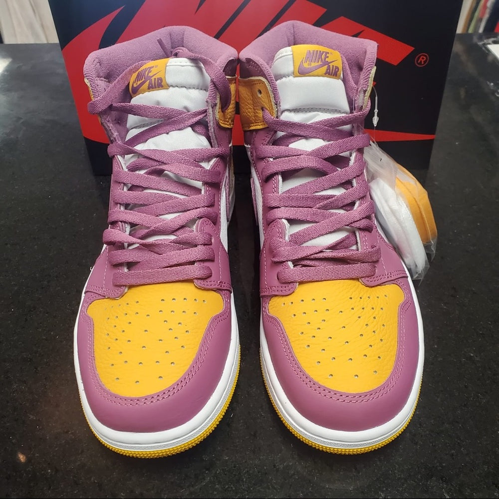 Sz 9.5 HIGH OG PURPLE & CHEESE YELLOW