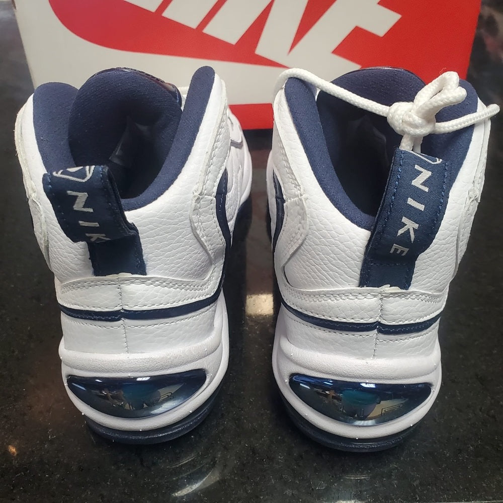 NIKE TOTAL UPTEMPO SZ various