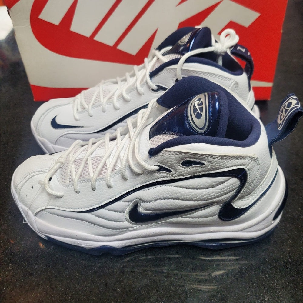 NIKE TOTAL UPTEMPO SZ various