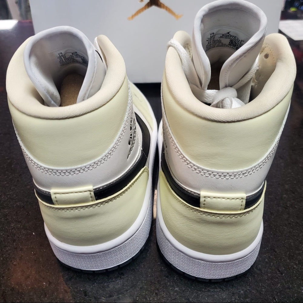 Sz Various womens mids yellow & white