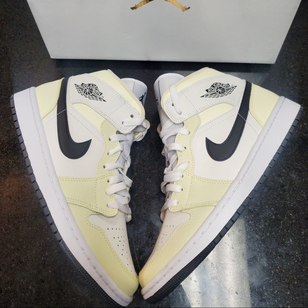 Sz Various womens mids yellow & white