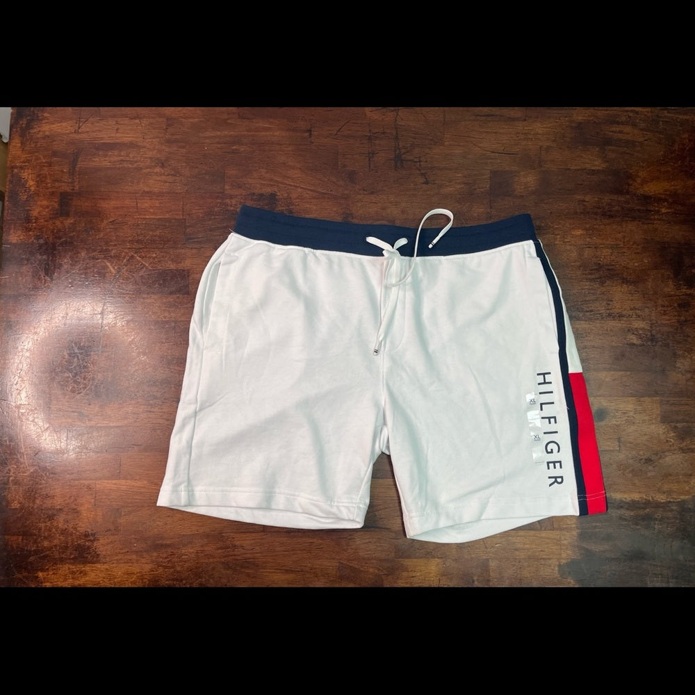 Tommy Hilfiger brand colors shorts sz Xl