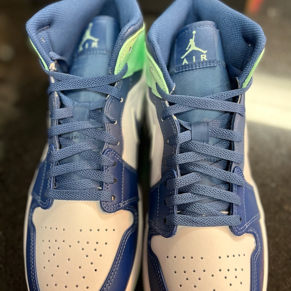 Sz Various mids white & blue