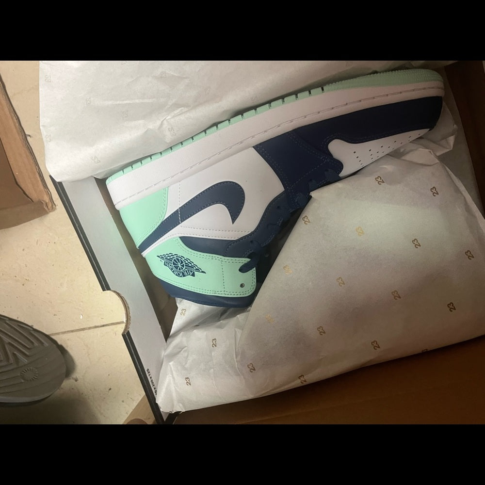 Sz Various mids white & blue