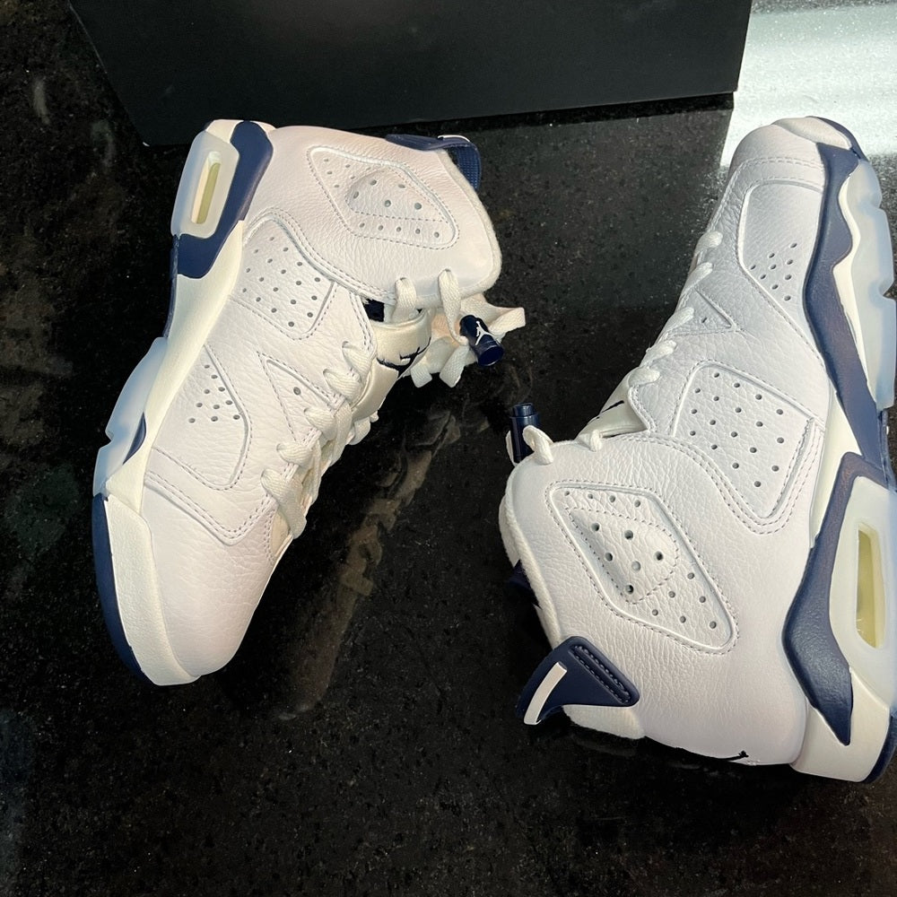 Sz Various Retro 6s white & blue Nwb