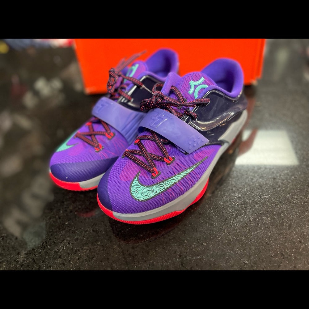 Kd lows Sz 6.5 purple