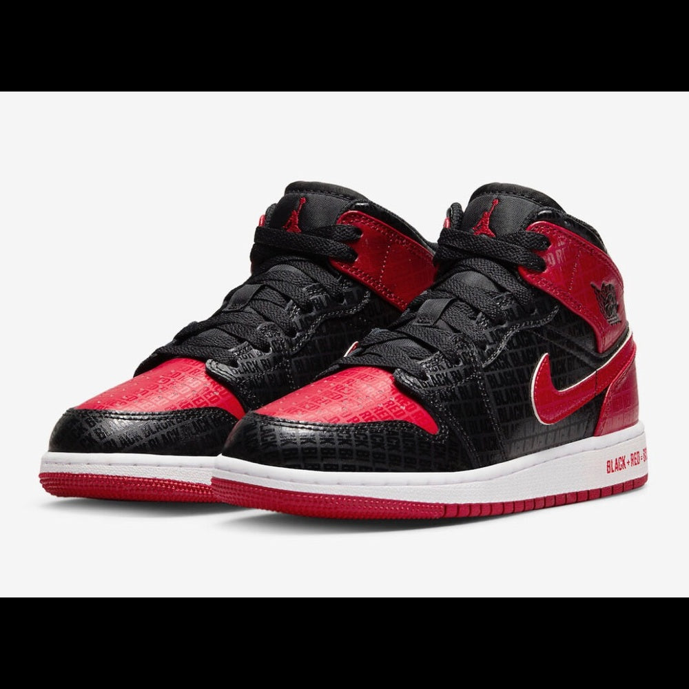 Sz 6.5 Jordan 1s red black all over design Nwb dm9650 001