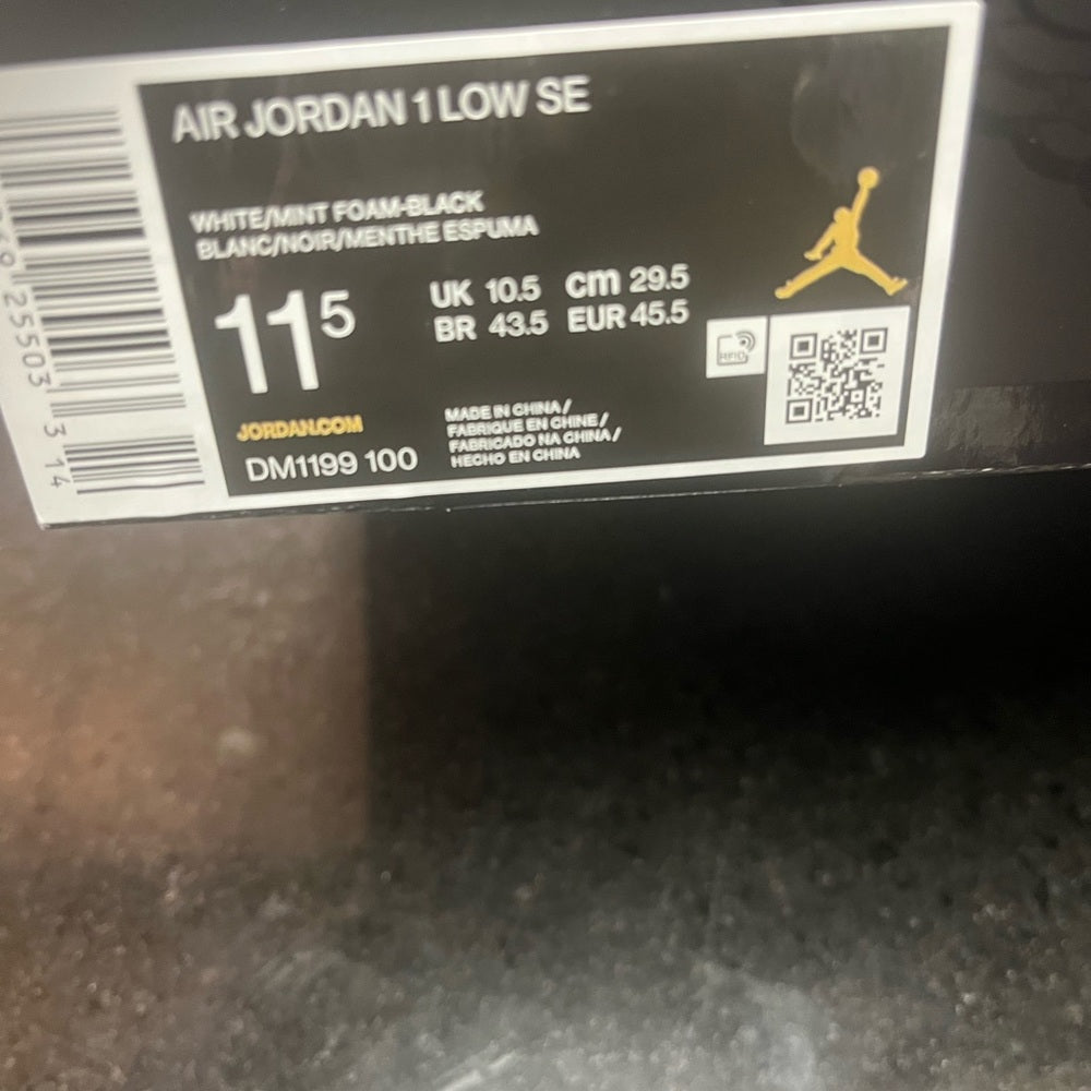 Sz 11.5 Jordan 1 lows muti colors dm1199 100