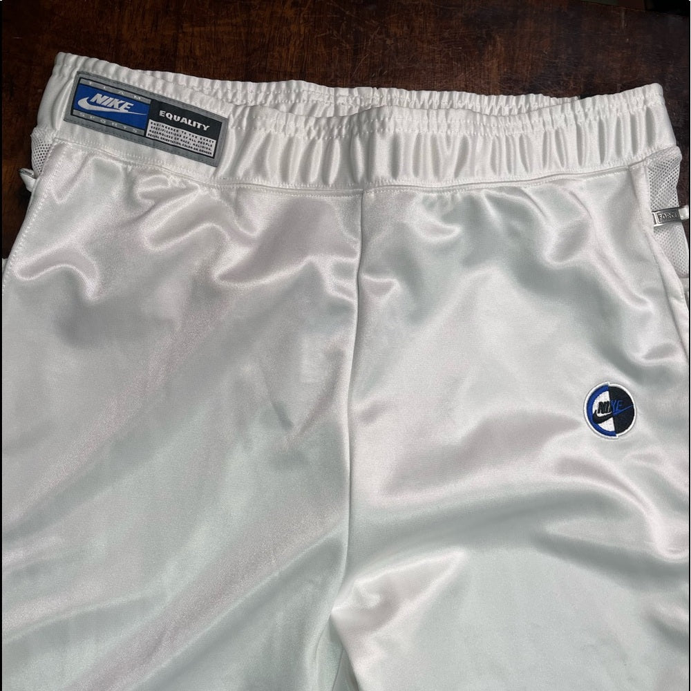 Nike womens joggers Sz Medium white