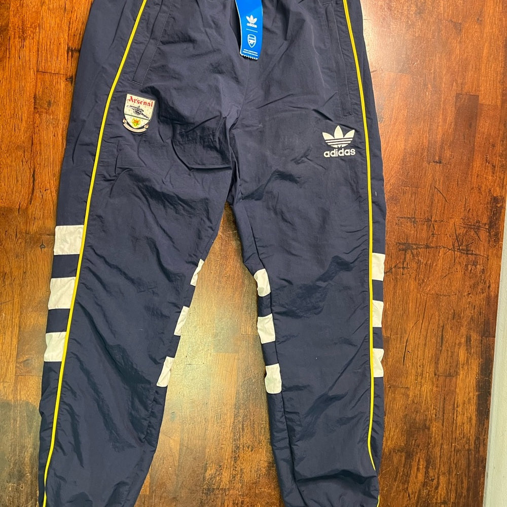 Sz Small adidas sweatpants blue