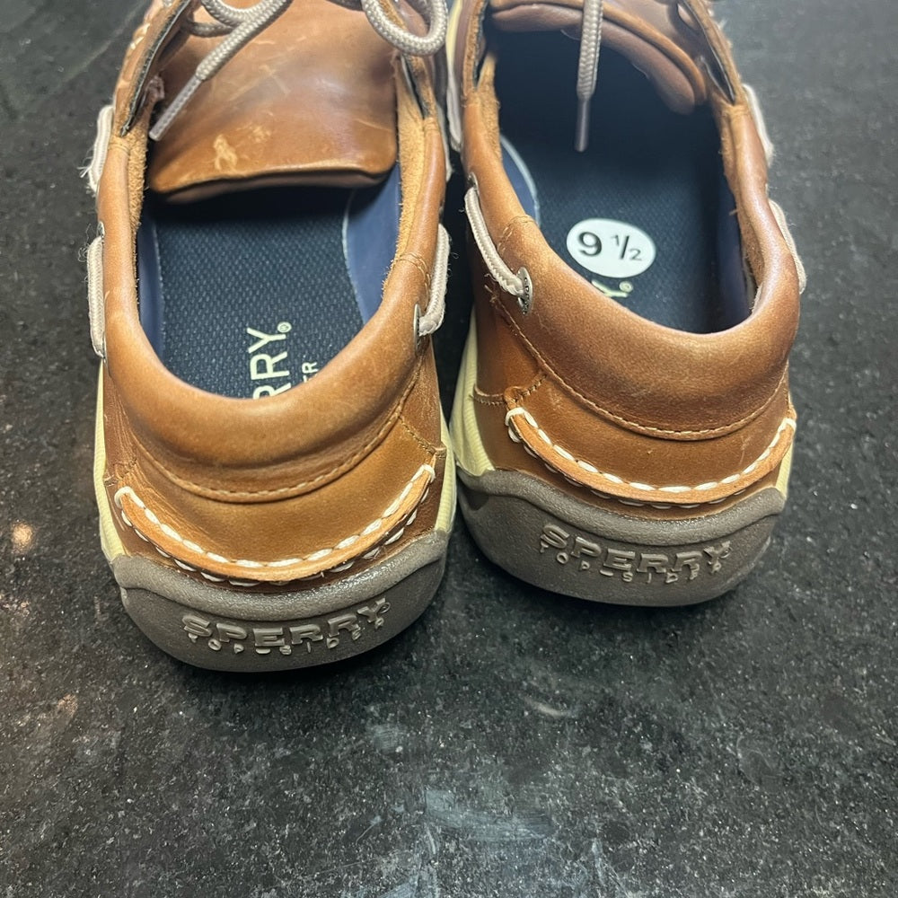 Sperry sz 9.5 classic style