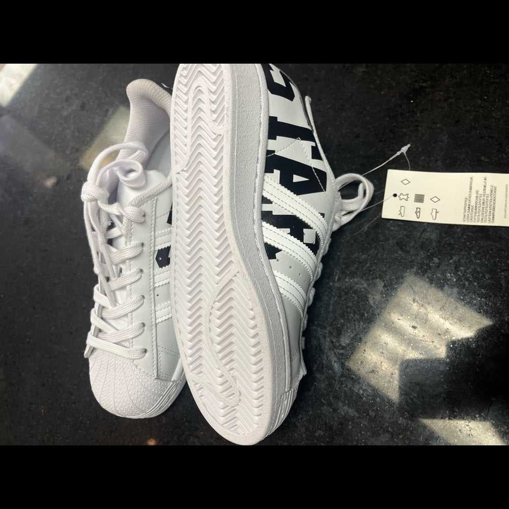 Adidas classic lows sz 4.5y