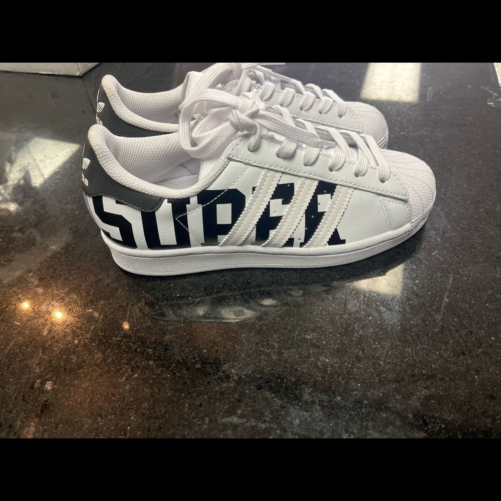 Adidas classic lows sz 4.5y