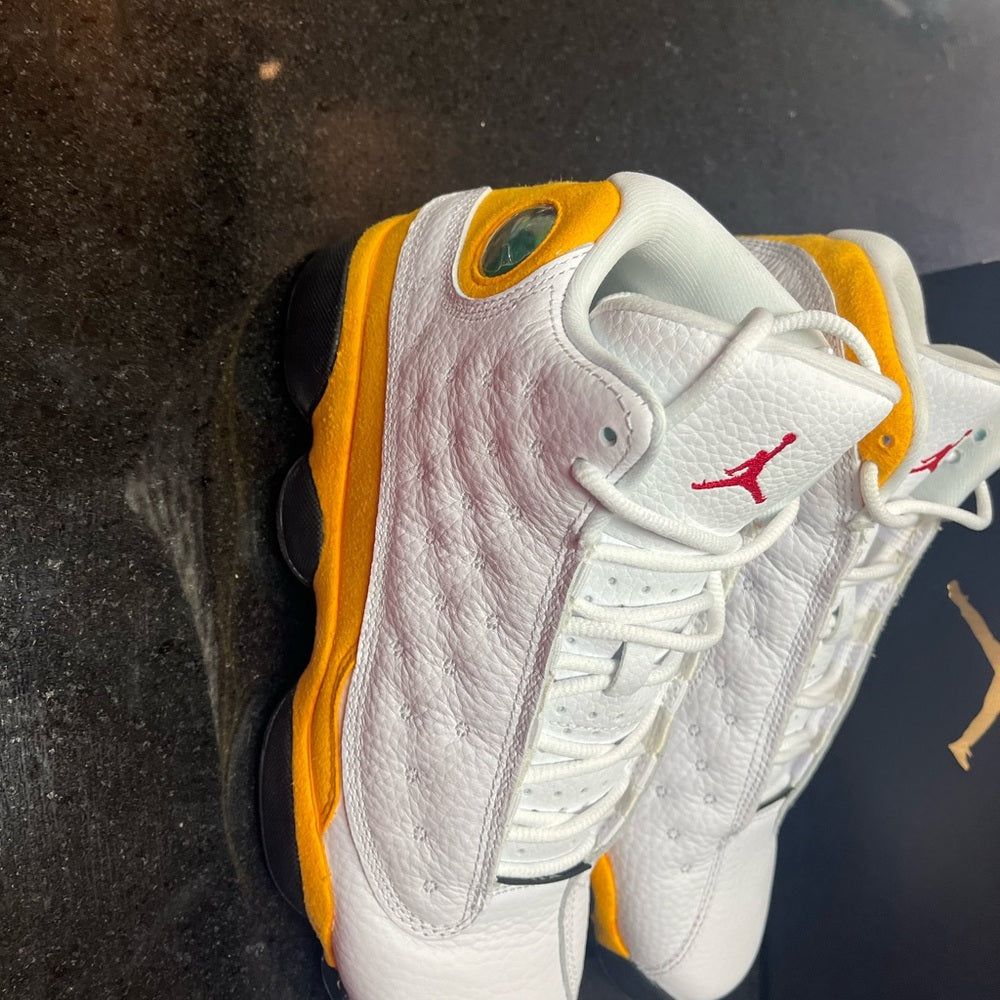 Sz 7 Retro 13s white & yellow nwb