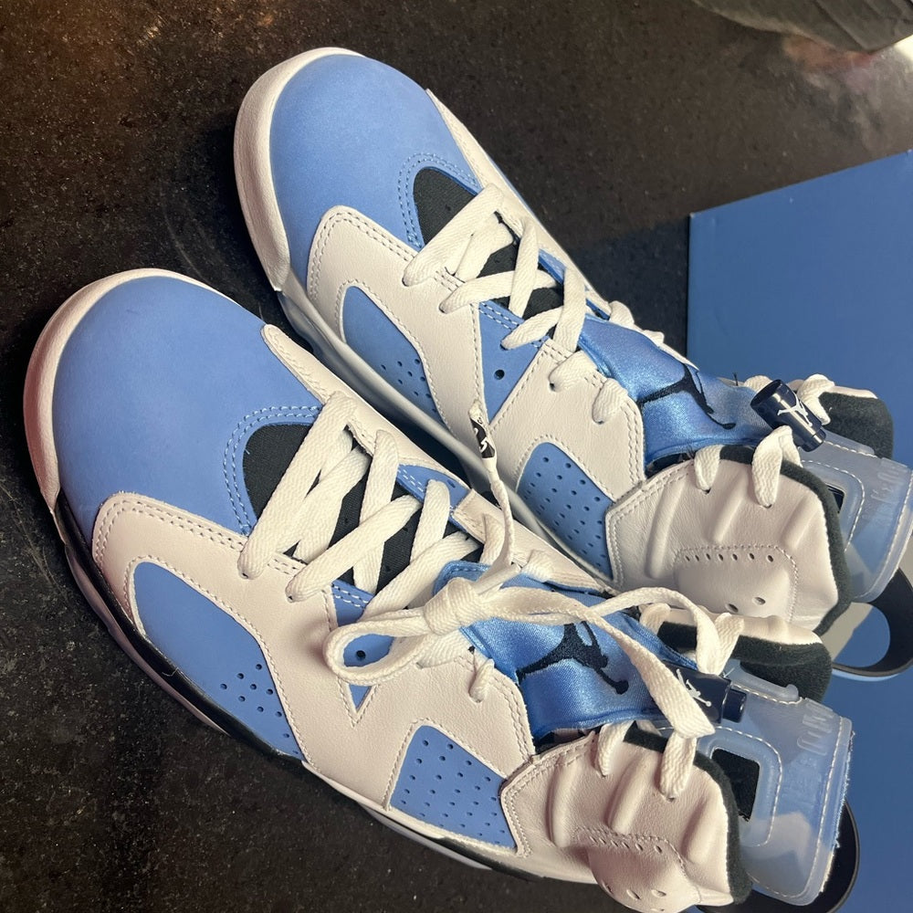Retro 6s white & blue Nwb