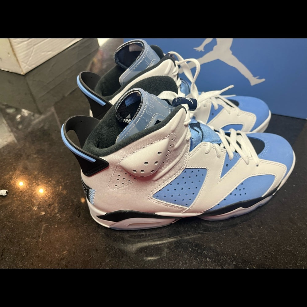 Retro 6s white & blue Nwb