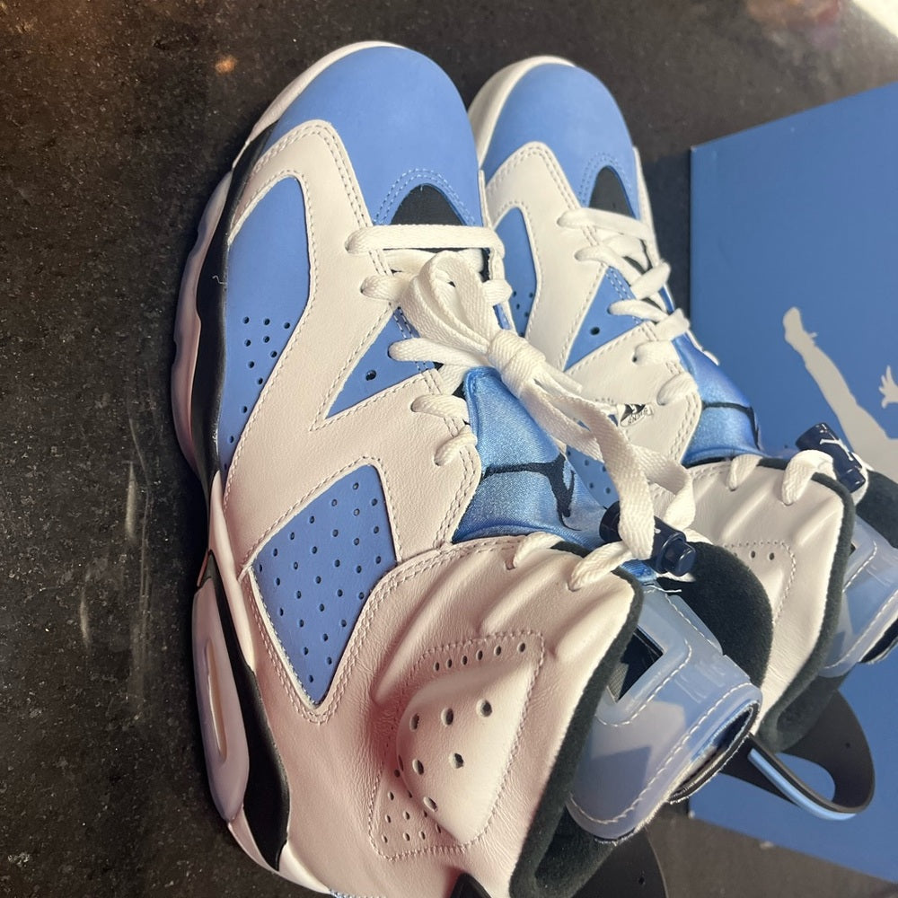 Retro 6s white & blue Nwb