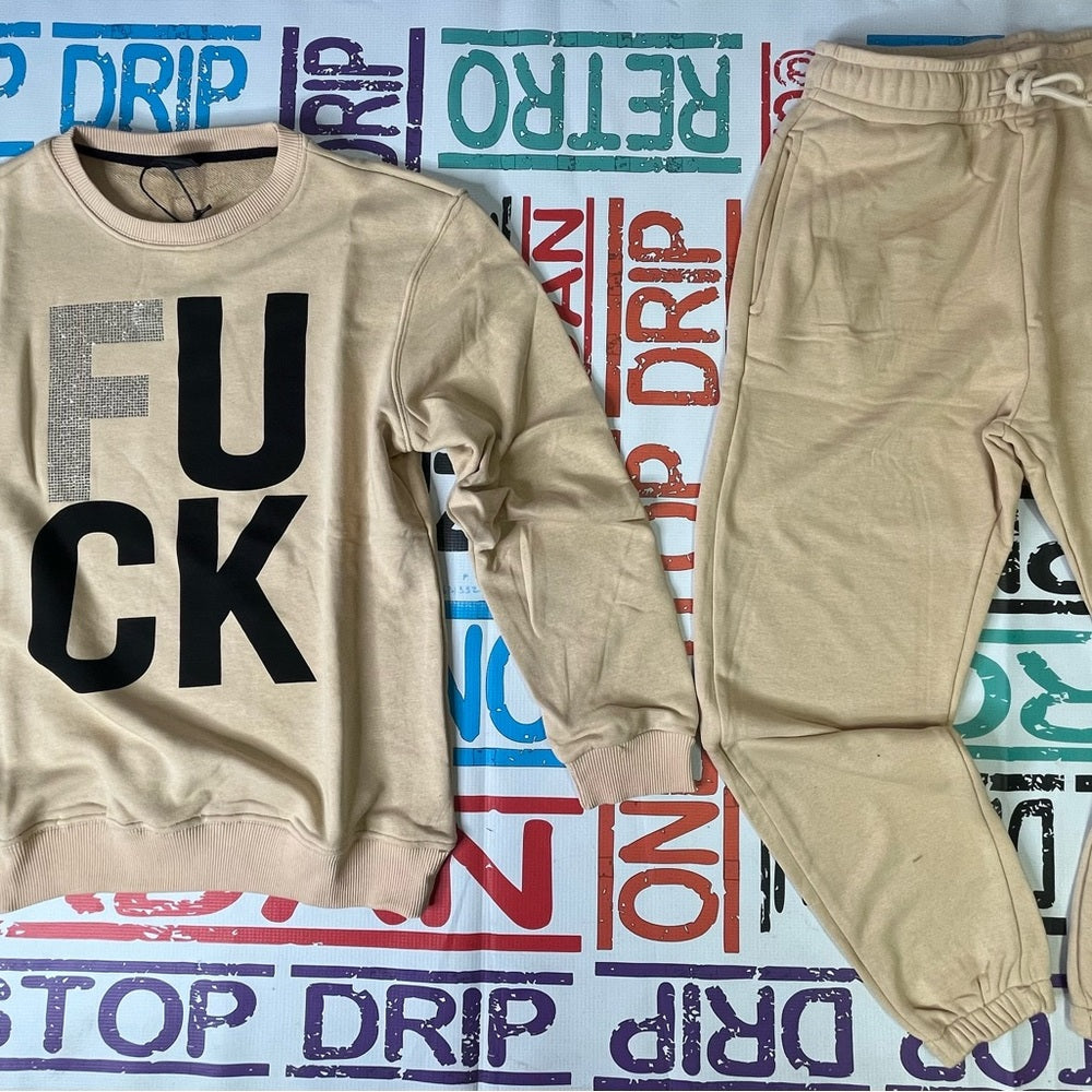 Graphic 2 piece track set Sz various