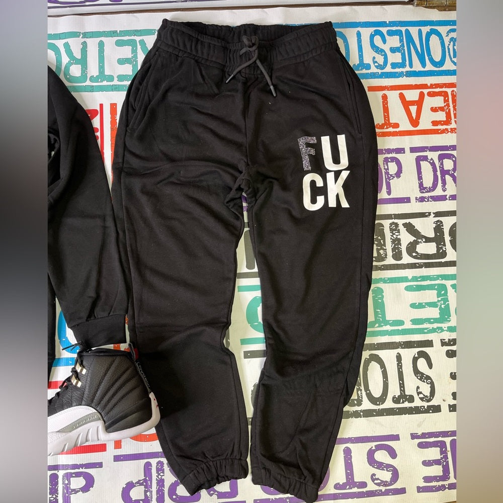 Graphic 2 piece track set Sz various