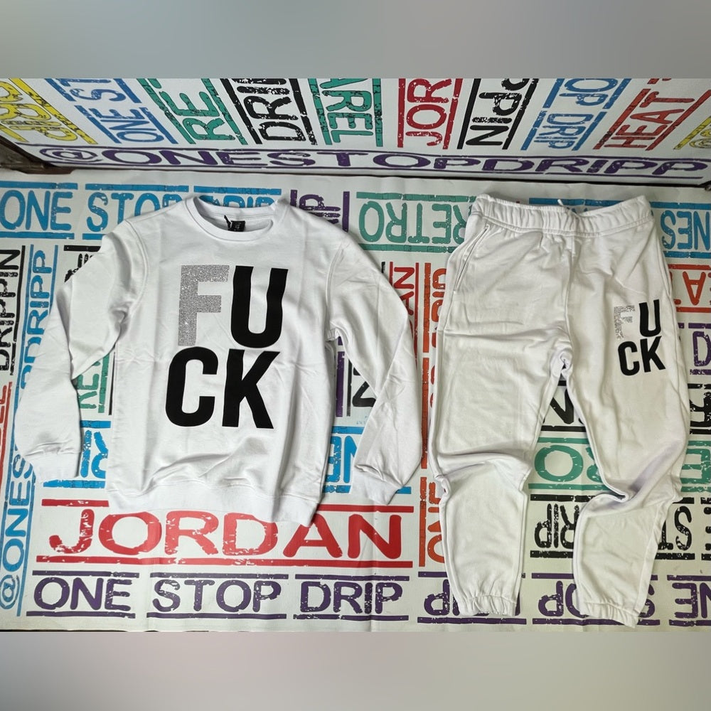 Graphic 2 piece track set Sz various