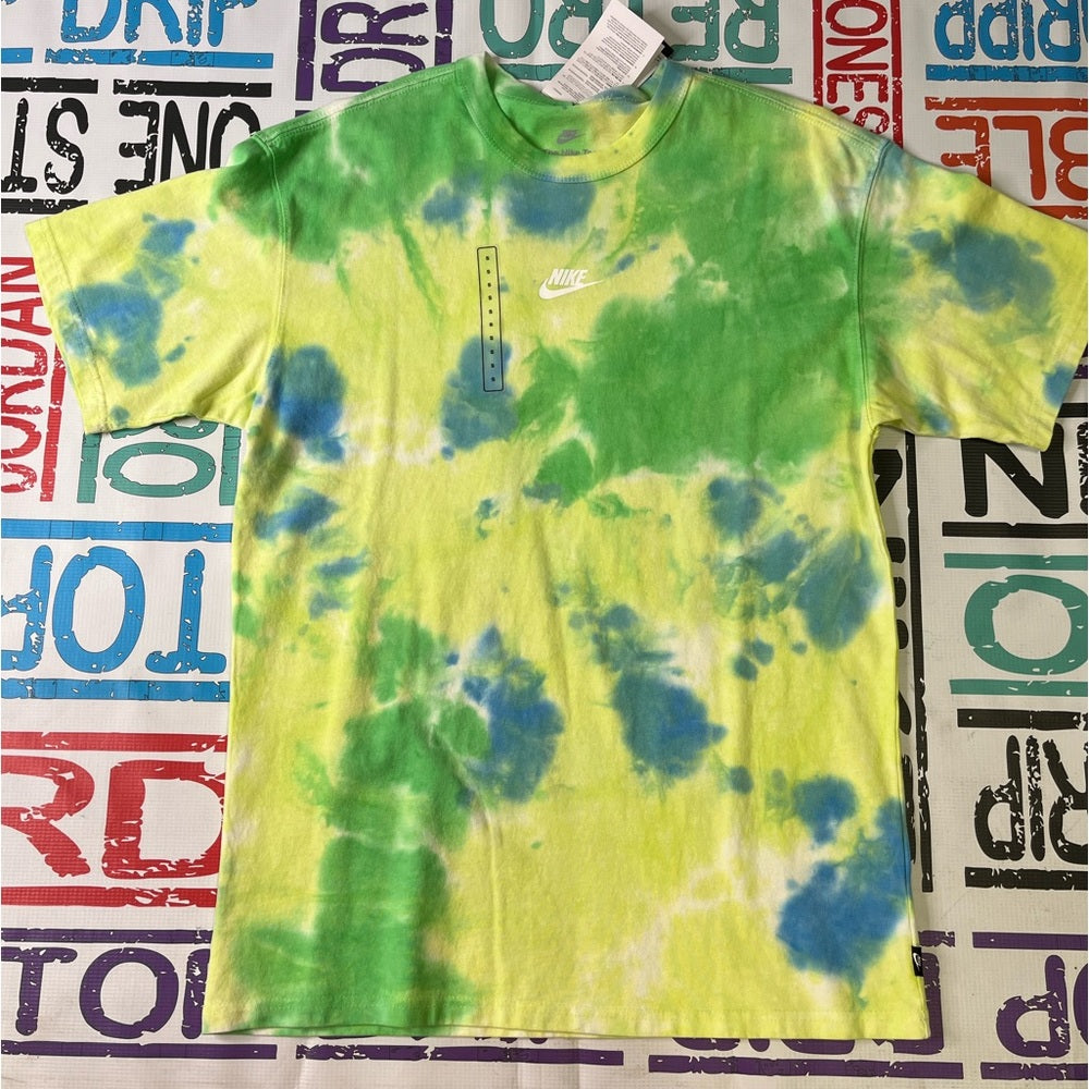 Sz Various Nike tee tye dye