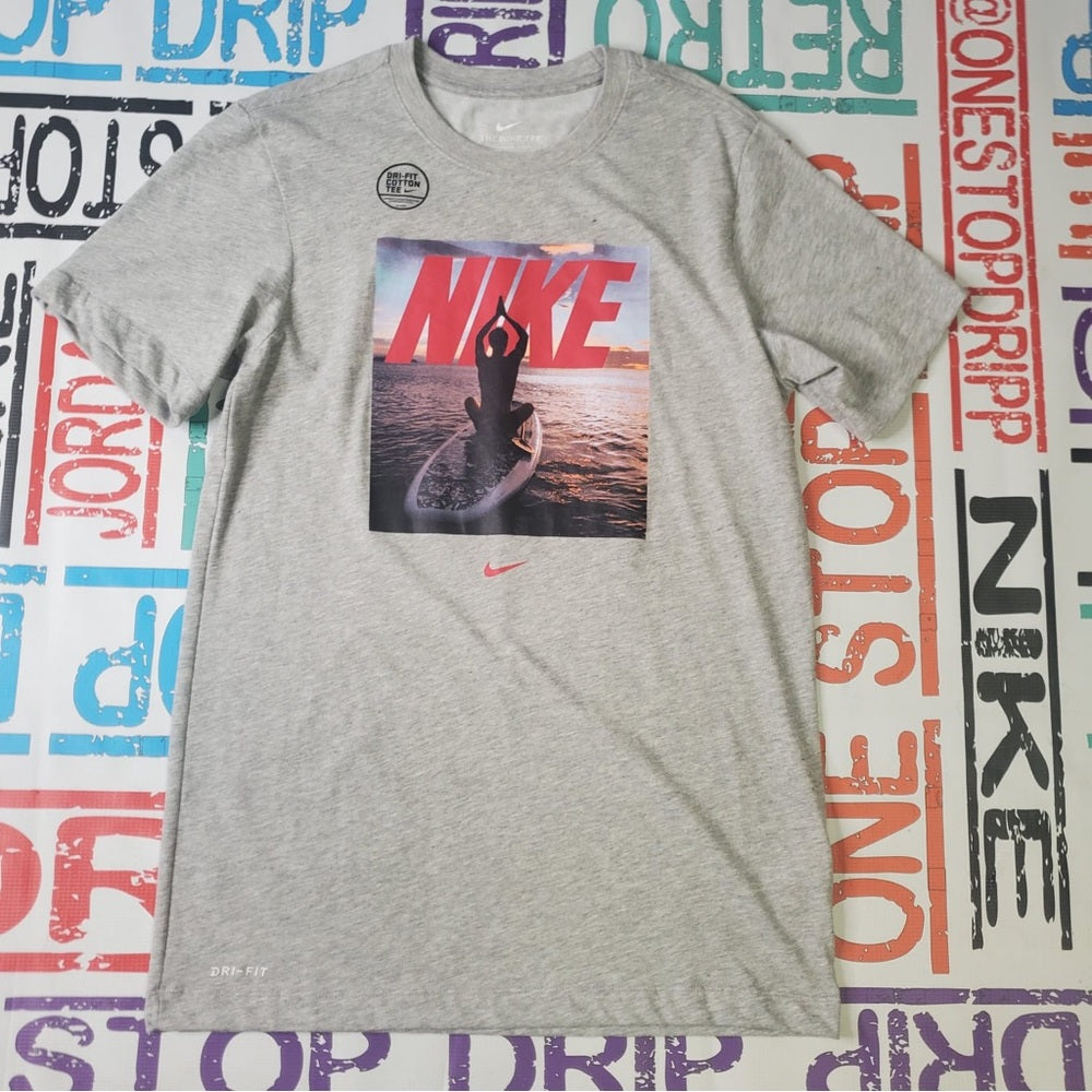 Nike tee gray Sz various