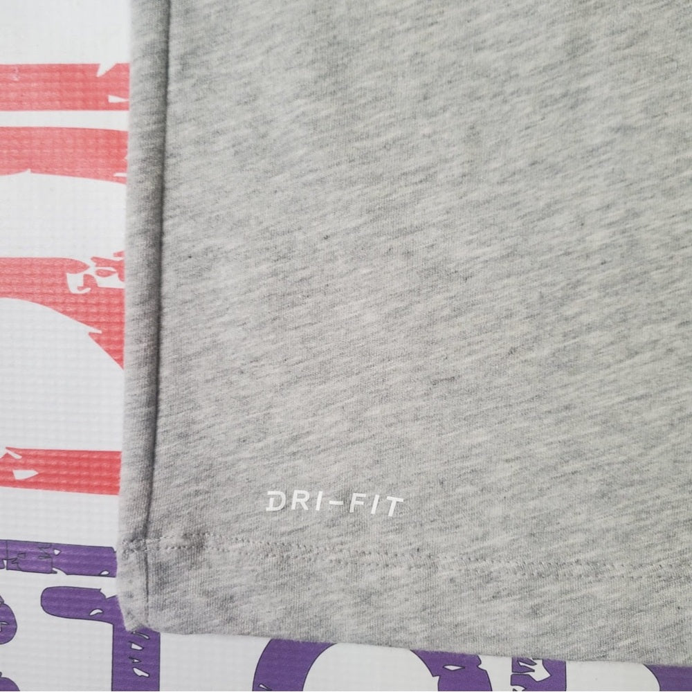Nike tee gray Sz various