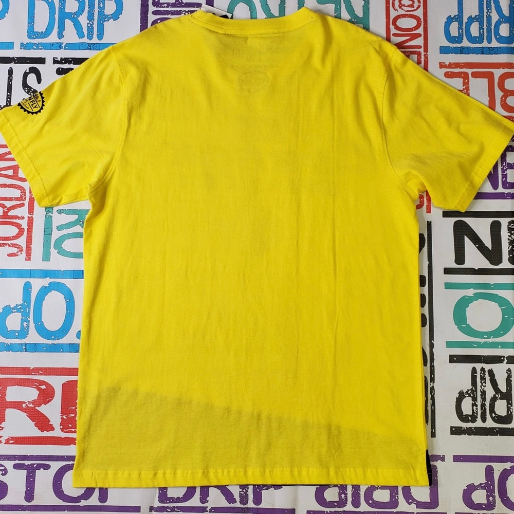 Born fly graphic tee Sz XL