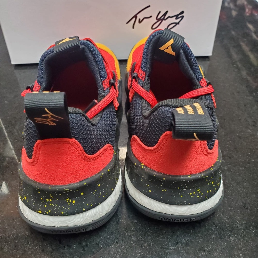 Sz Various Trae Young adidas team colors