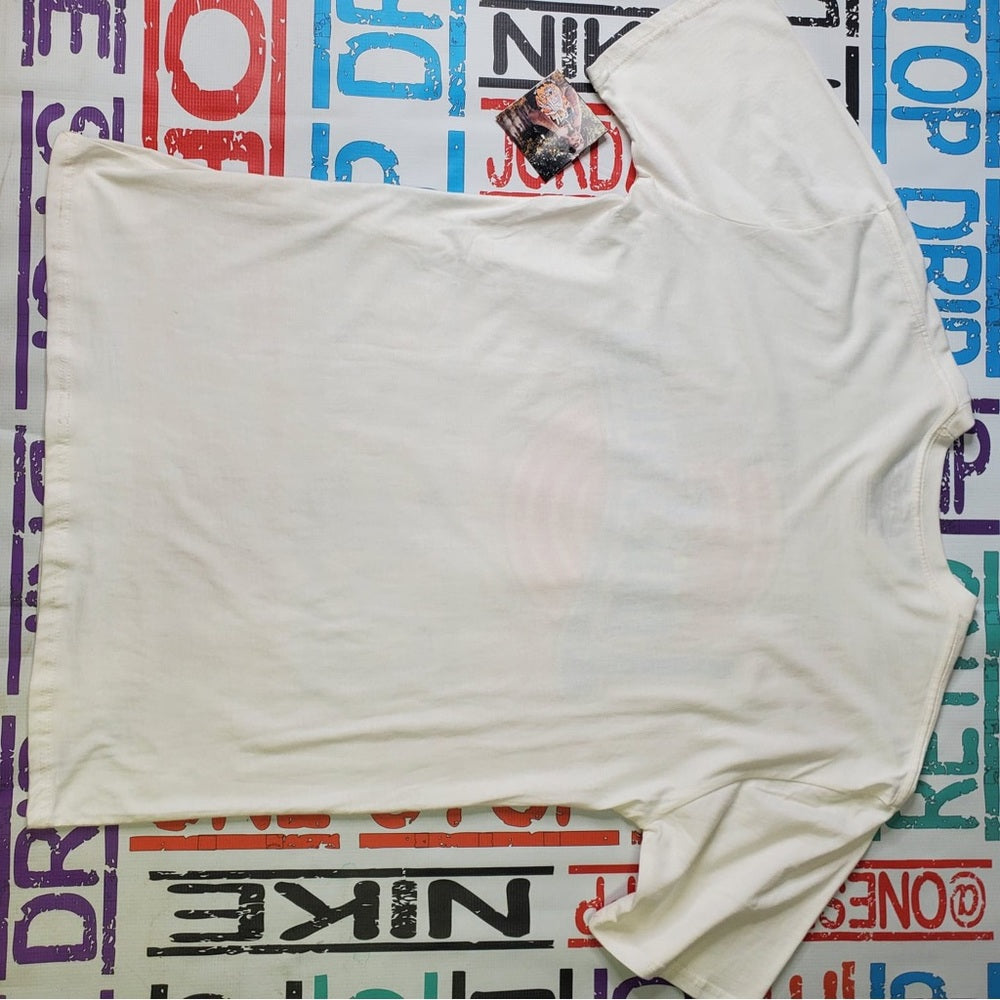 Love squad graphic tee sz Xl