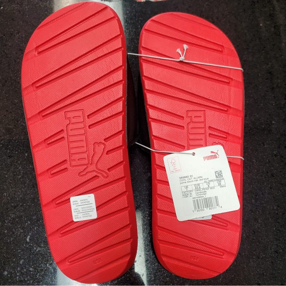 Sz 8 puma slides black & red
