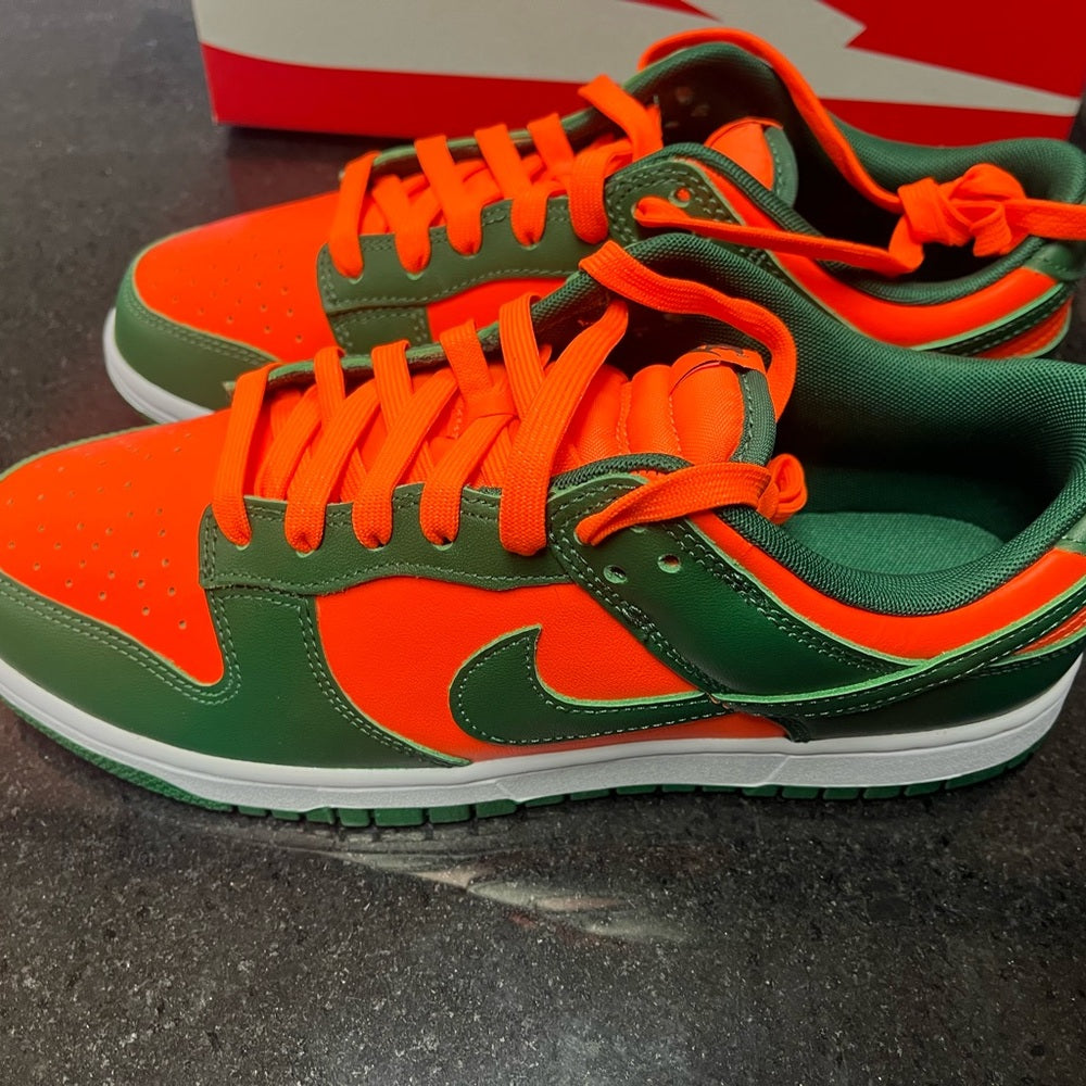 Sz various dunk lows orange & green colors
