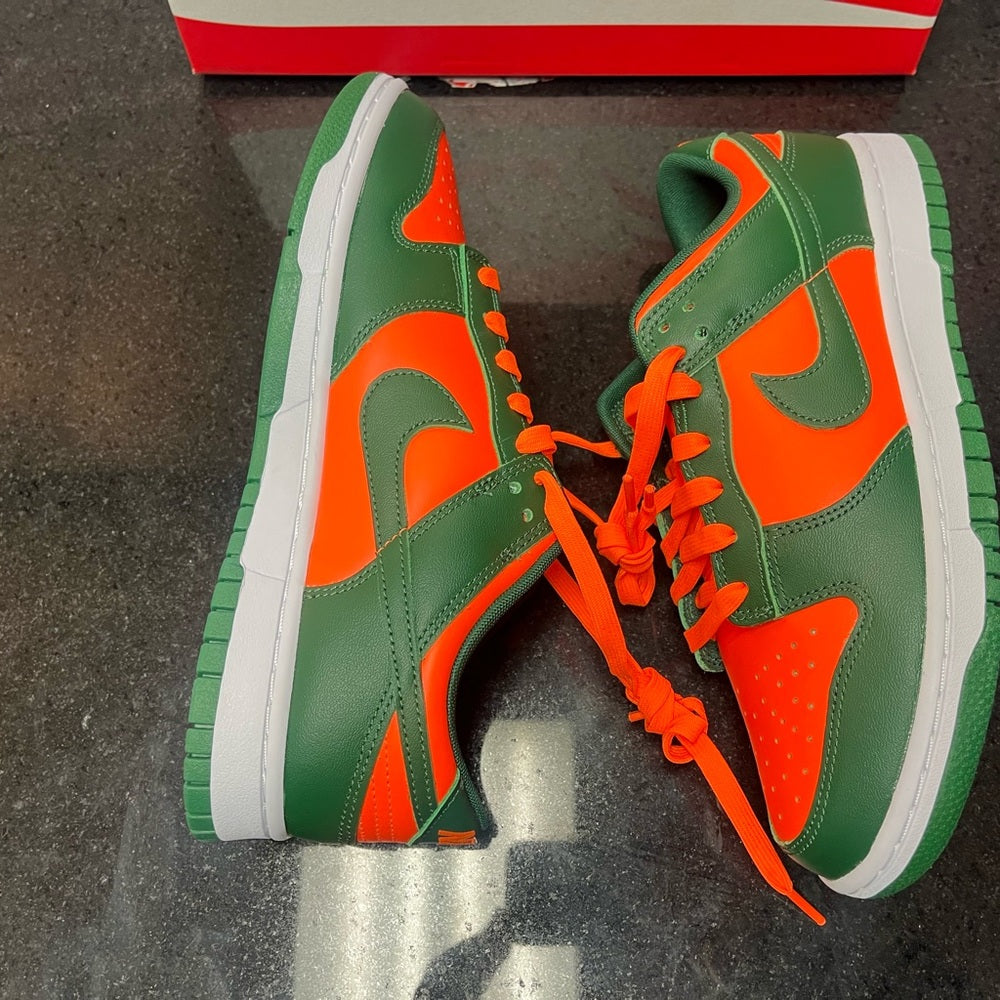 Sz various dunk lows orange & green colors