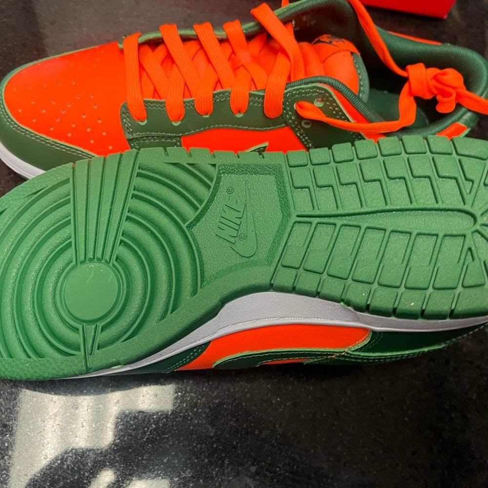 Sz various dunk lows orange & green colors