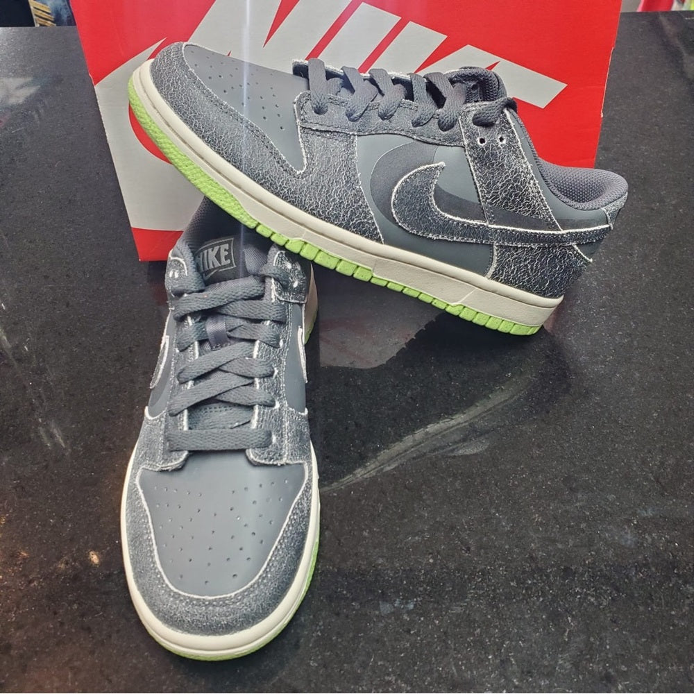 Nike holloween dunks Sz Various Gs