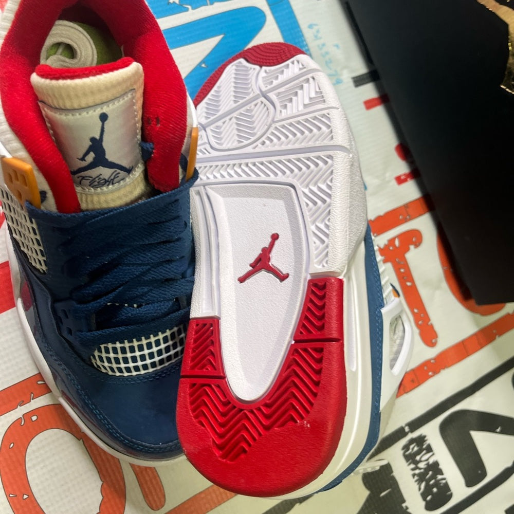 NEW Nike Air Jordan 4 Retro Messy Room (GS) | Grade Size 4y| DR6952-400