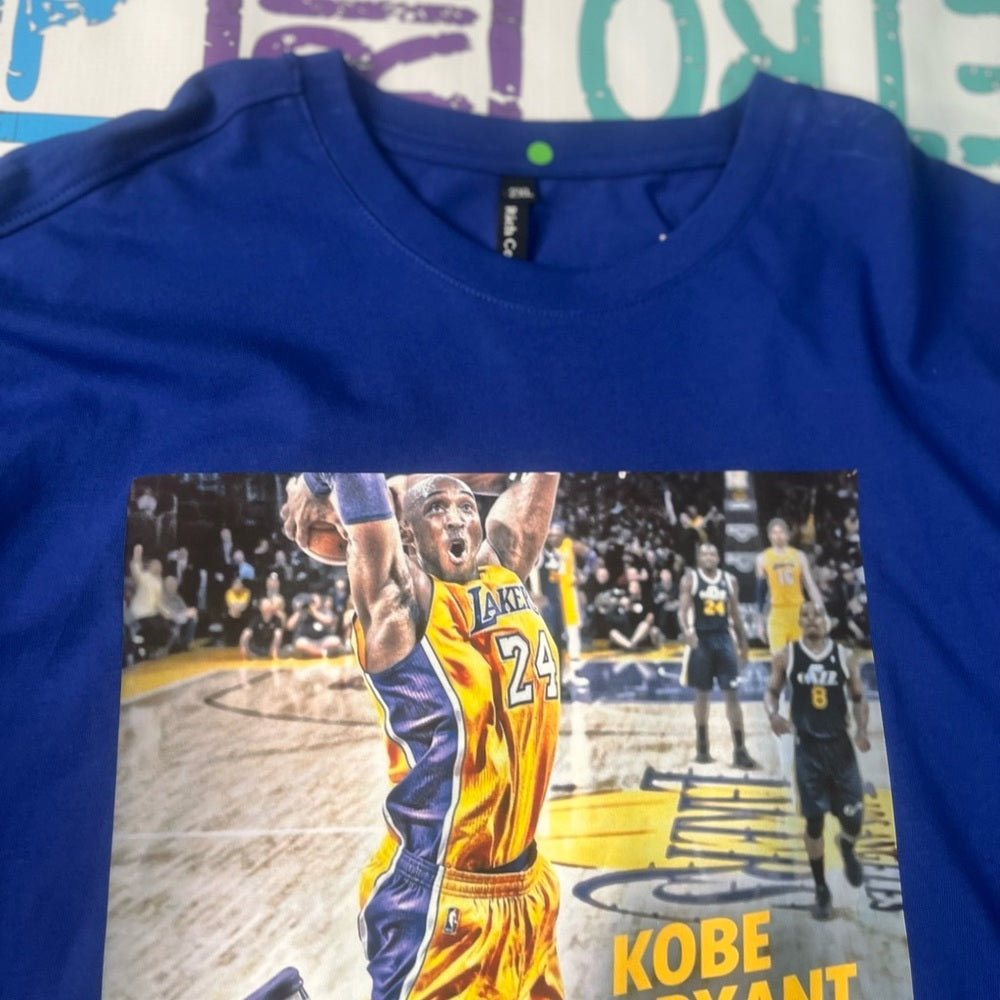 Sz 2xl kobe Bryant graphic tee