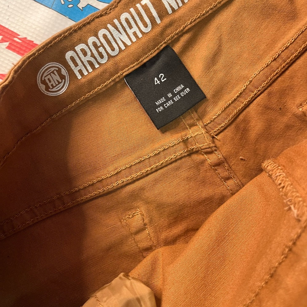 Sz 42 rust brown denim jean shorts