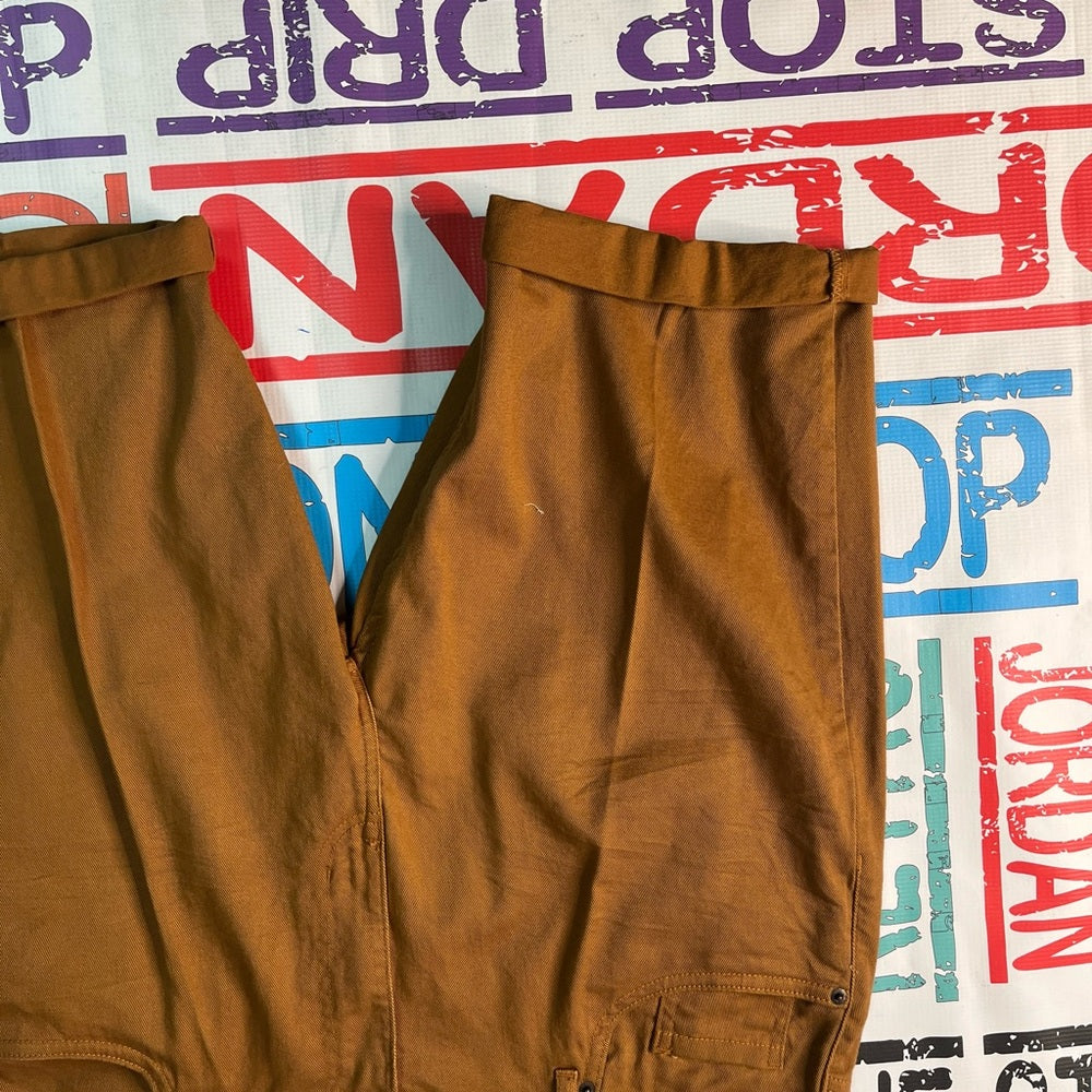 Sz 42 rust brown casual shorts