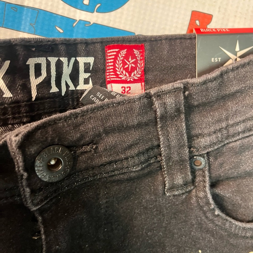 Sz various paint splash denim jean shorts